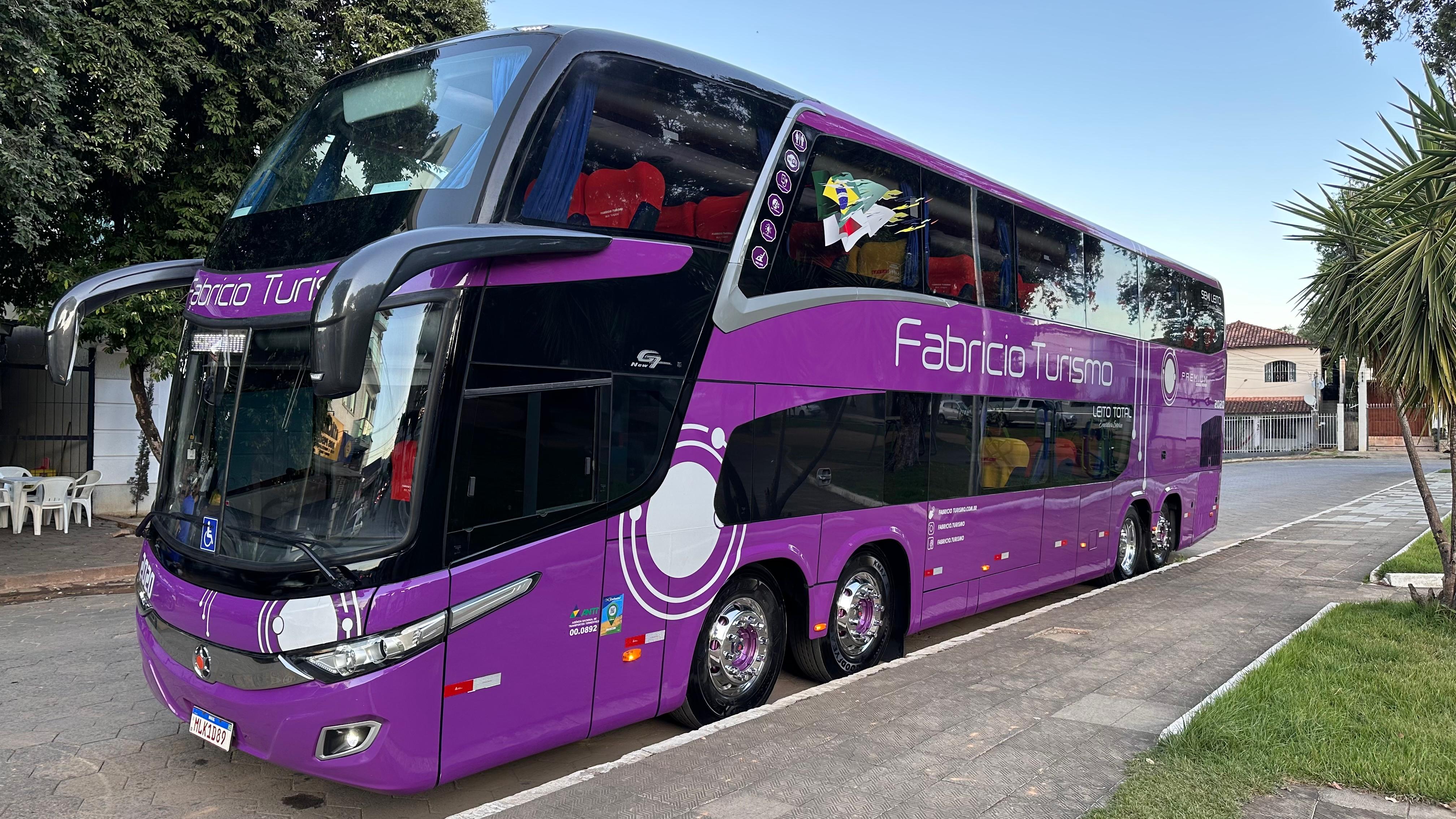 Ônibus DD 04 EIXOS